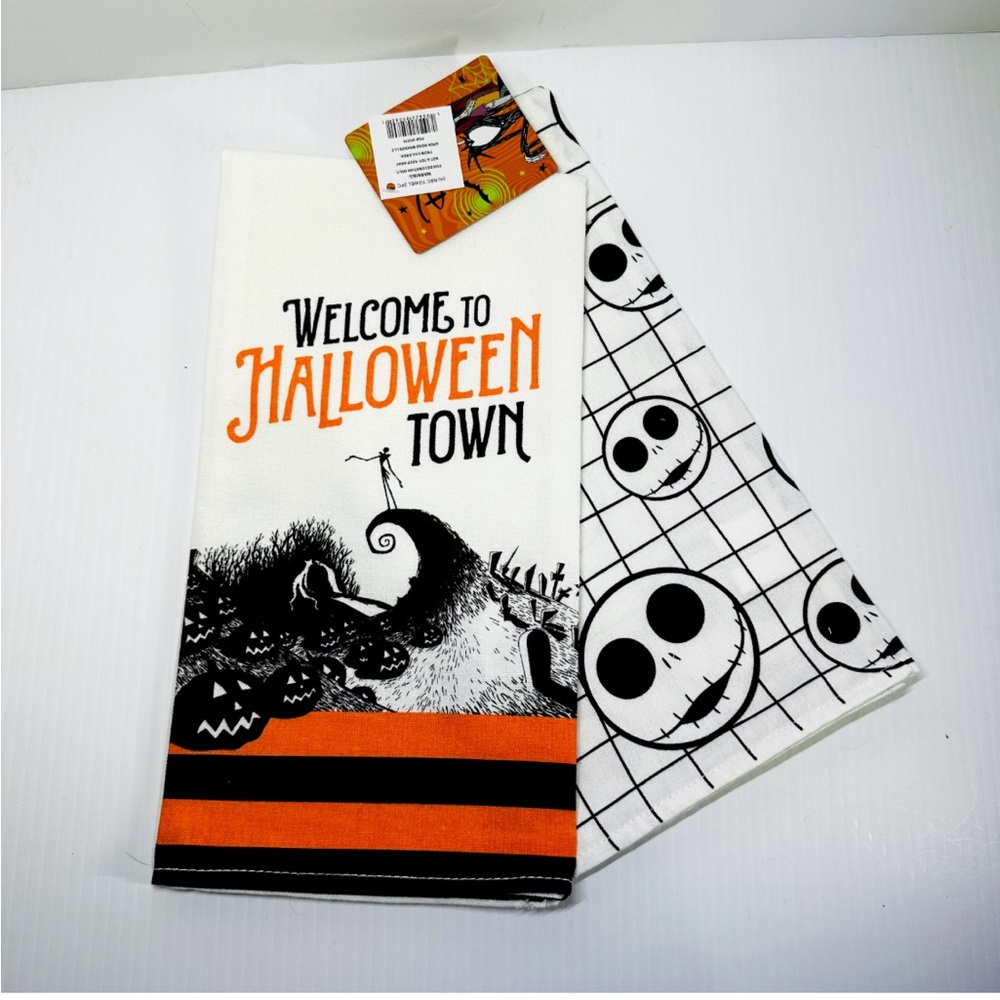 2 kitchen towels the nightmare before Christmas new